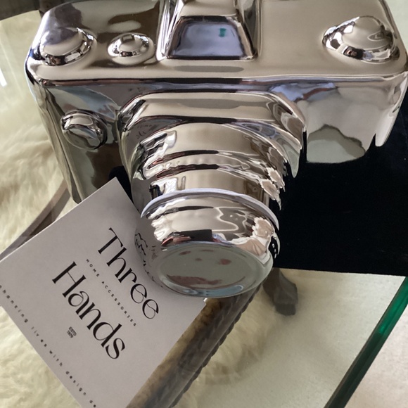 Camera Decor - Picture 5 of 5